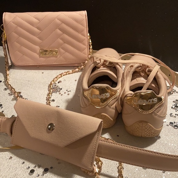 Pretty in pink soft leather bundle - Picture 2 of 8